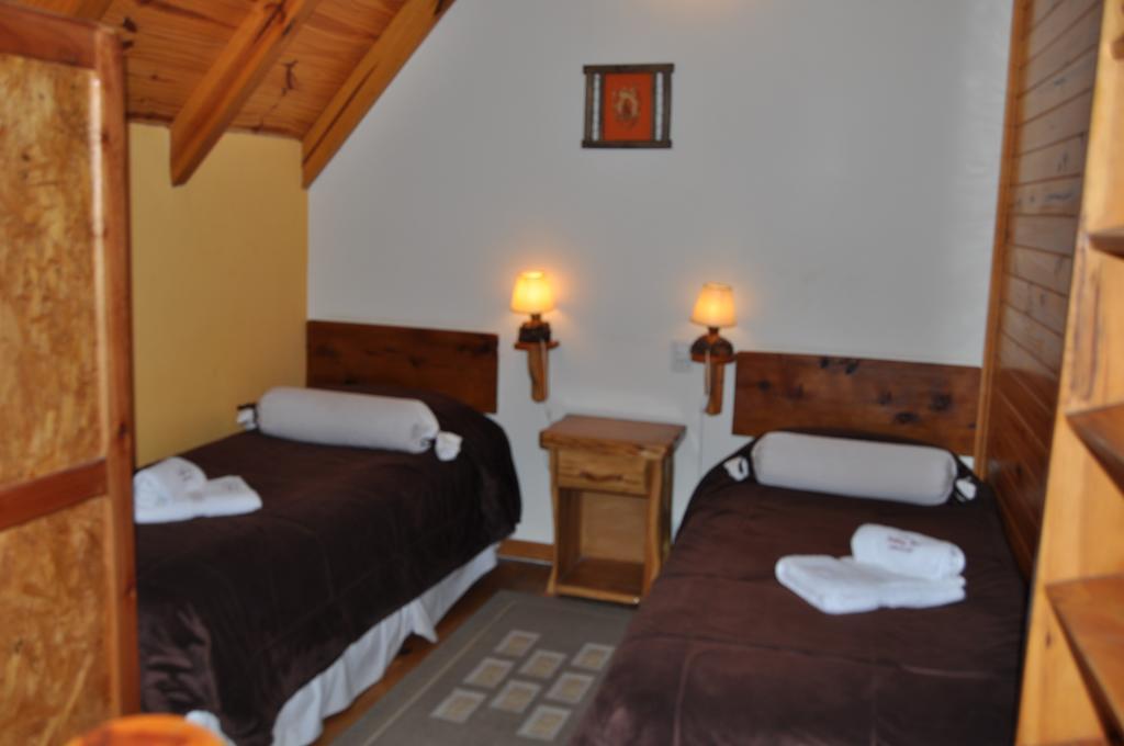 Apart Samay Hue Bungalows Dina Huapi Exteriör bild