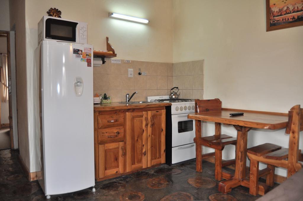 Apart Samay Hue Bungalows Dina Huapi Exteriör bild