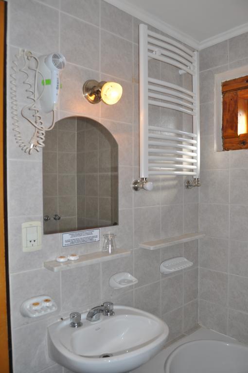Apart Samay Hue Bungalows Dina Huapi Exteriör bild